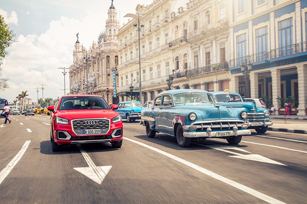 Así es el contraste de conducir un Audi Q2 en la Habana