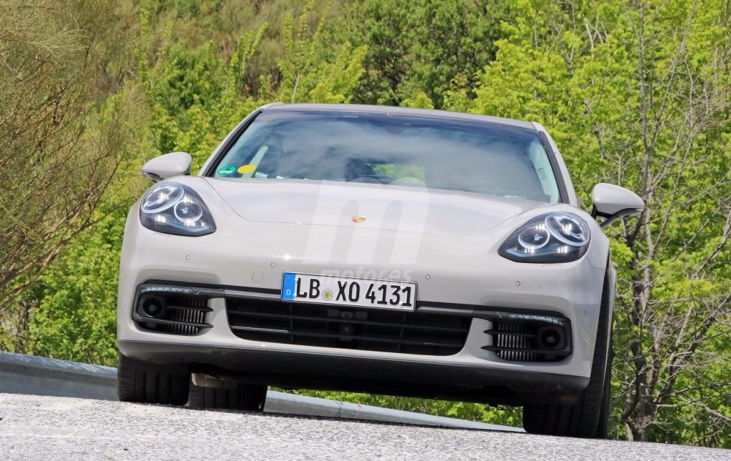 Porsche Panamera 2017, en sus últimas pruebas en España