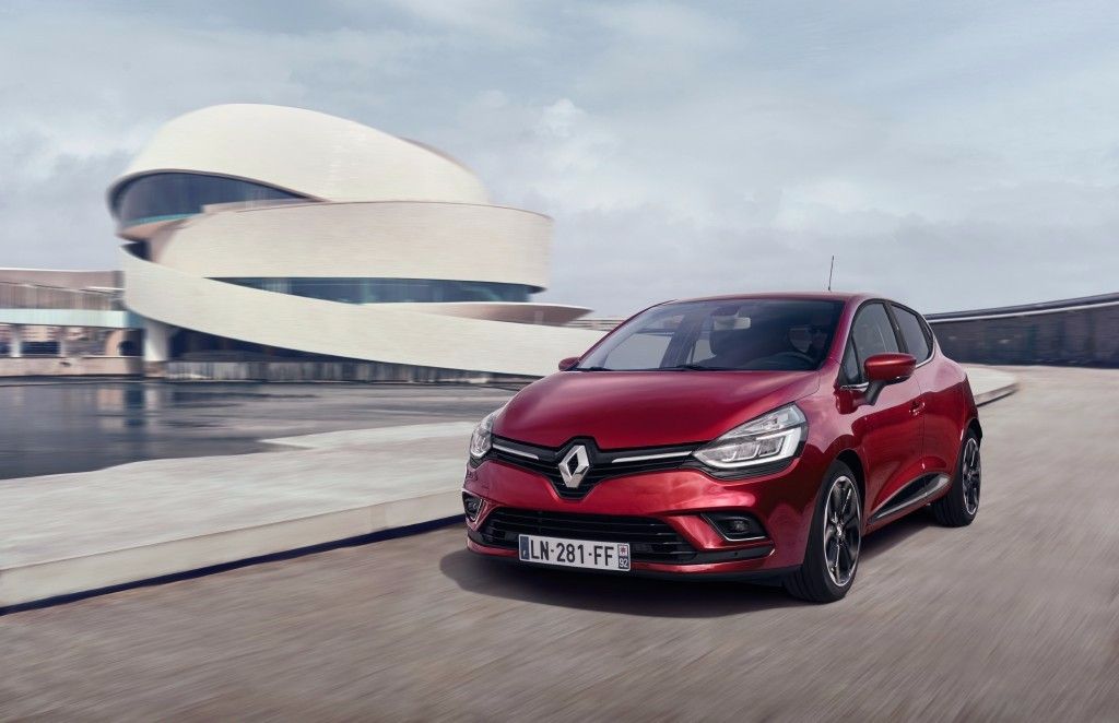 Renault Clio 2016, mejoras y nuevo equipamiento para este pequeño superventas