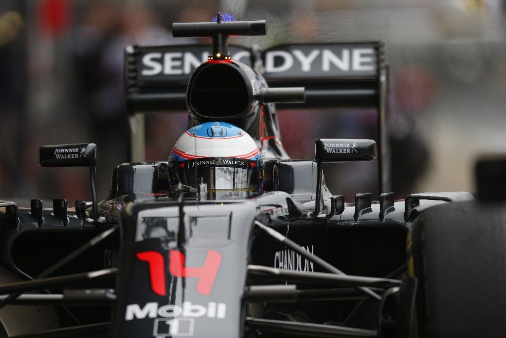 Alonso, mejor tiempo y más de 100 vueltas en Silverstone