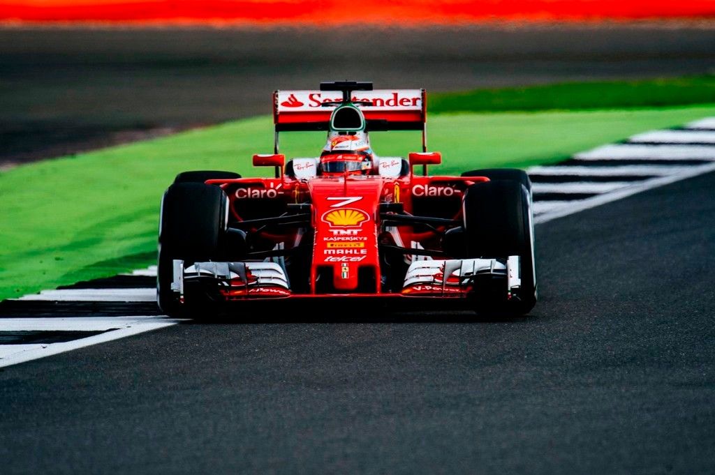Räikkönen, el más rápido en la despedida de Silverstone
