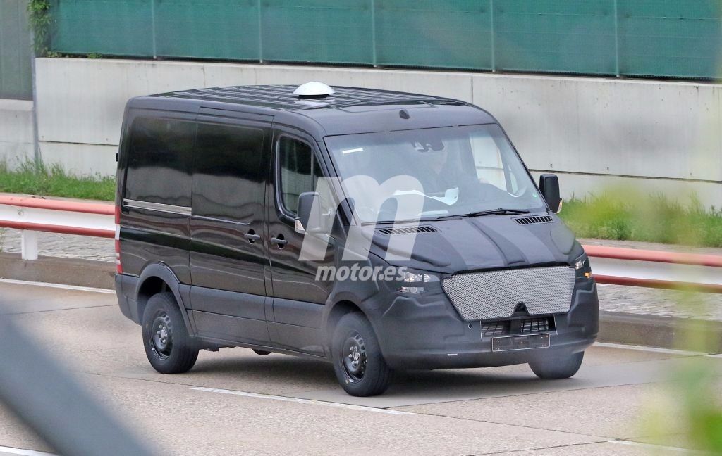 Mercedes Sprinter 2018, nuevas fotos durante sus pruebas