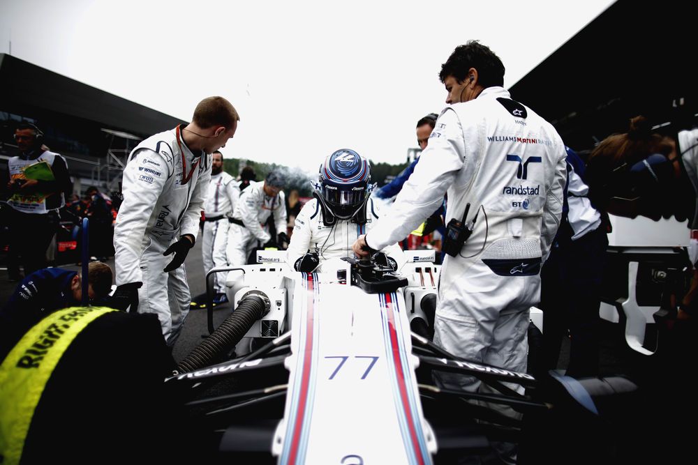 Tras cerrarse la puerta de Ferrari, Bottas quiere quedarse en Williams