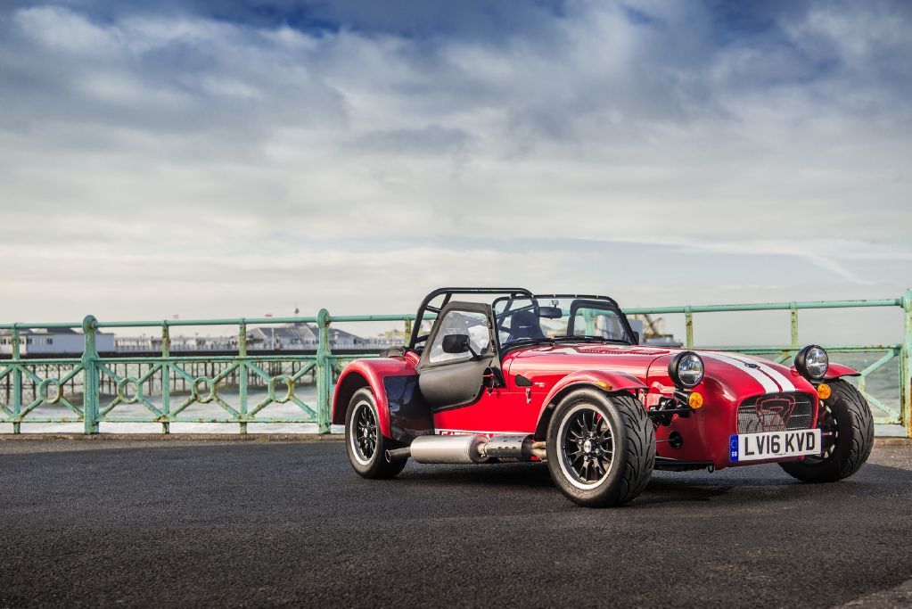 Caterham Seven 310, la gama se enriquece con una nueva versión