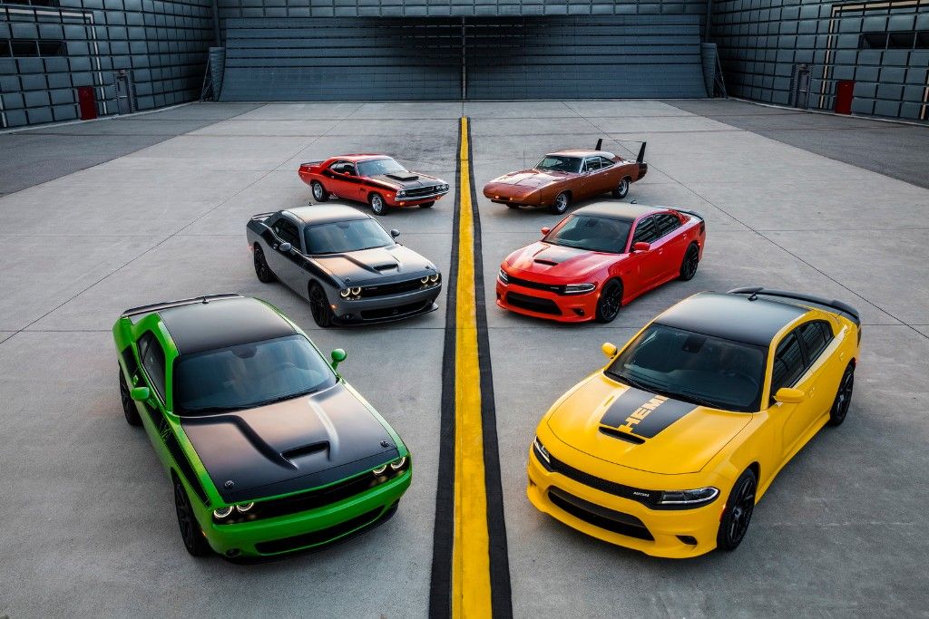 Dodge Charger Daytona y Dodge Challenger T/A 2017, gloriosa vuelta al pasado