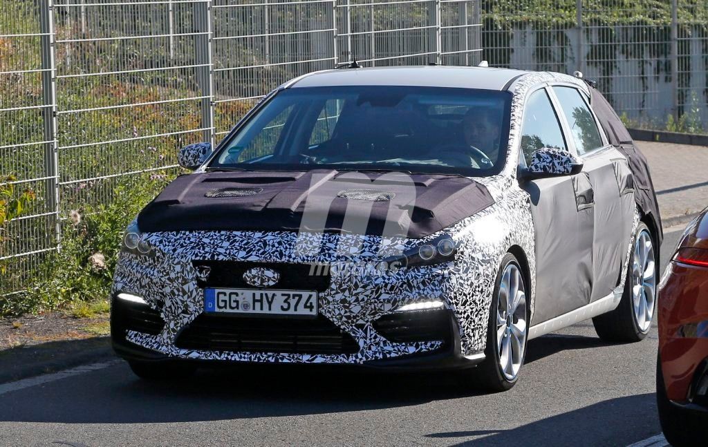 El Hyundai i30 N 2017 nos muestra nuevos detalles de su frontal