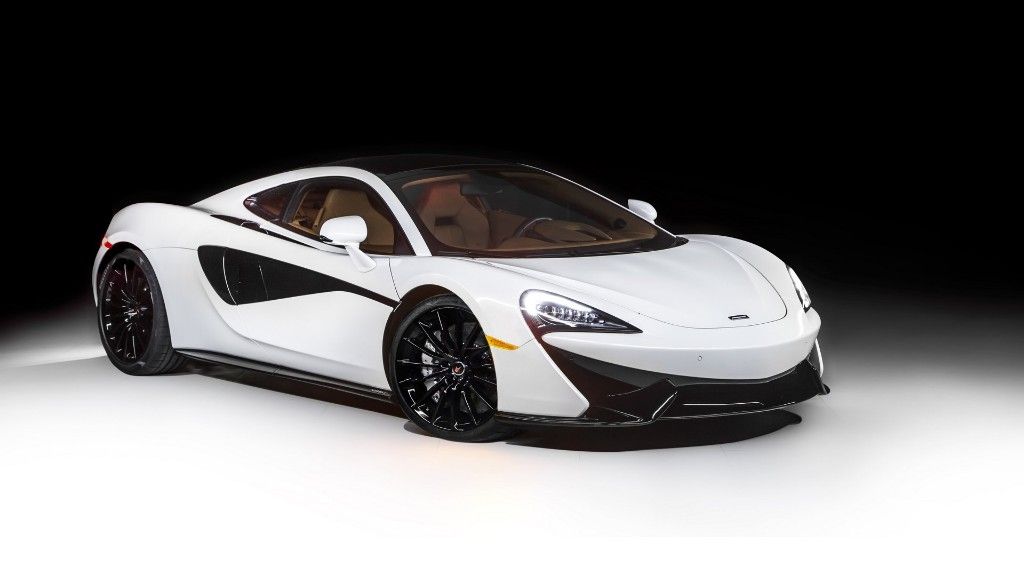 McLaren 570GT by MSO, blanco y negro en Pebble Beach 2016