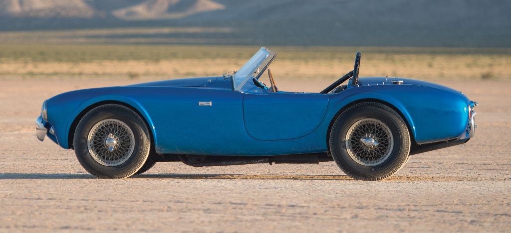 El primer Shelby Cobra rompe todos los récords y ya es el modelo americano más caro de la historia