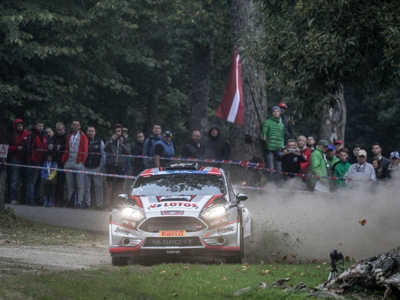Kajetan Kajetanowic domina otra vez el Europeo de Rallies