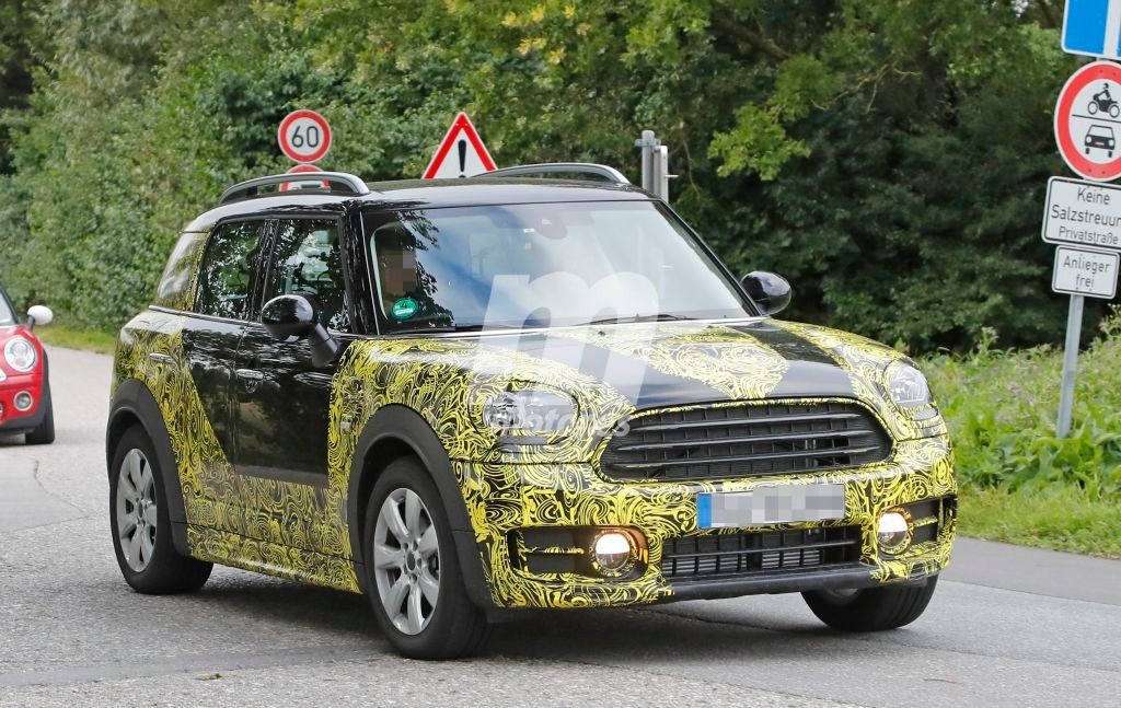 MINI Countryman 2017: un nuevo vistazo a la segunda generación