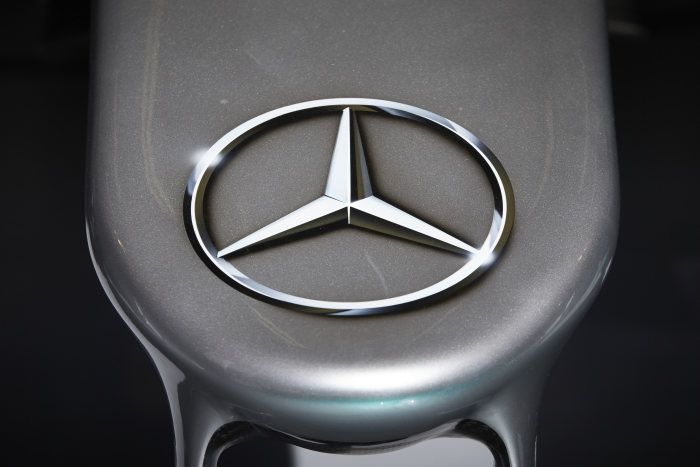 ​Un nuevo as en la manga de Mercedes. ¿Qué es el FRIC?