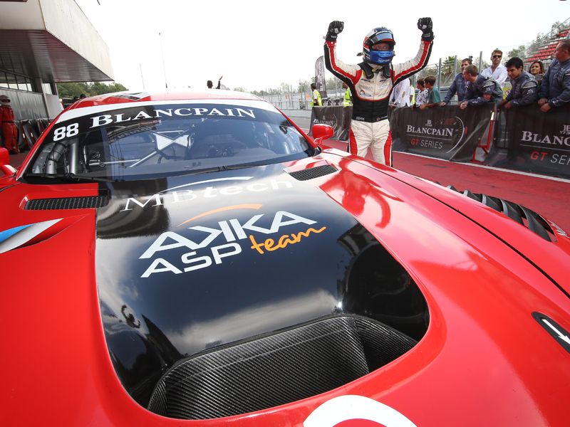 AKKA-ASP repetirá en las Blancpain 2017 con Mercedes