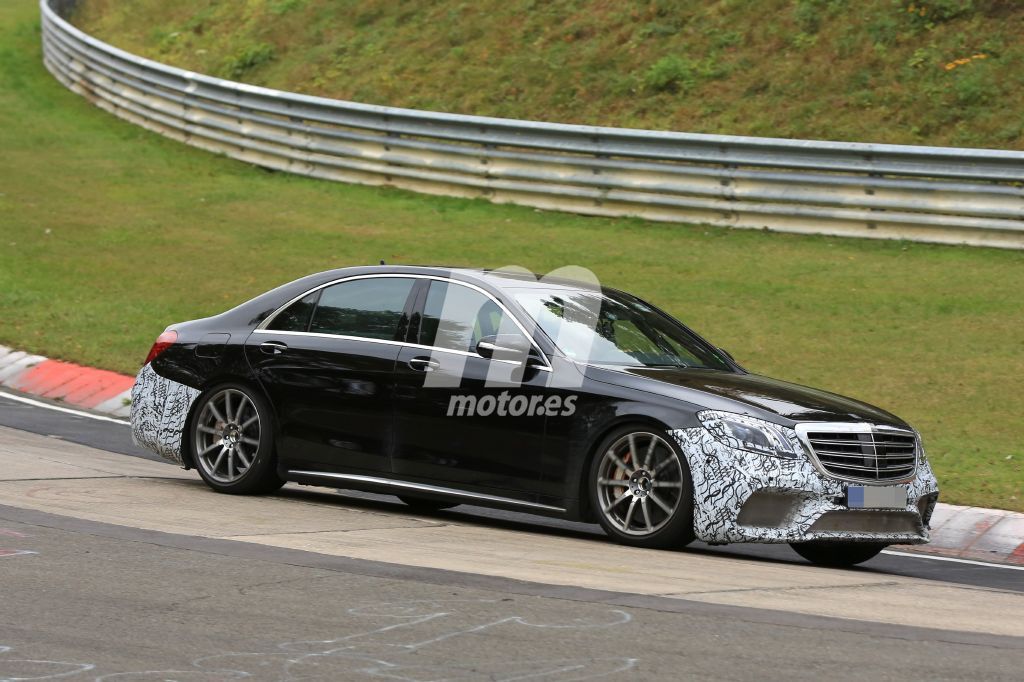 Cazamos el nuevo Mercedes-AMG S63 2018 probando en Nürburgring