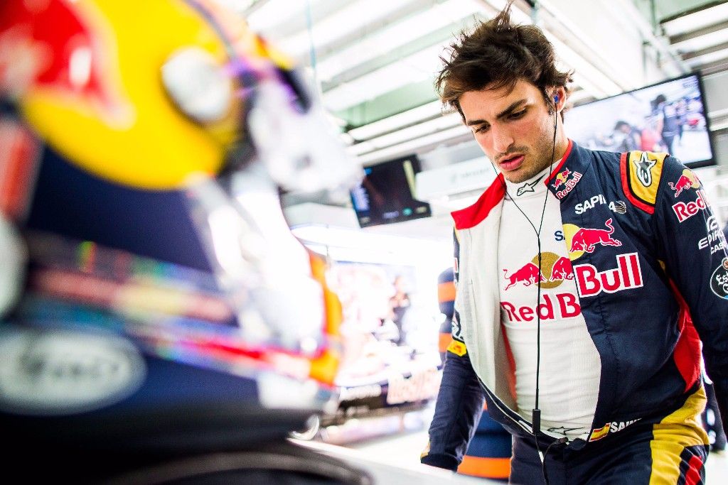 ​Sainz: “El cambio de filosofía en 2017 depende de Pirelli”