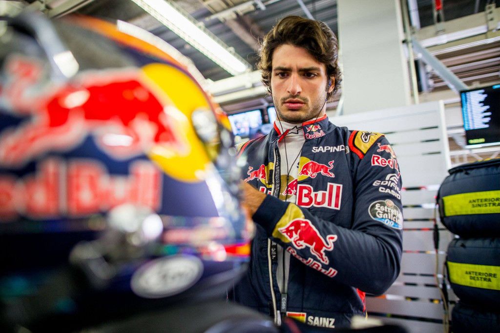 Sainz: "Necesitamos la estrategia correcta para sumar puntos"