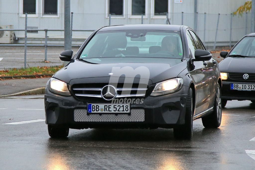 Mercedes Clase C 2017: Cazamos la mula de pruebas de nuevos sistemas