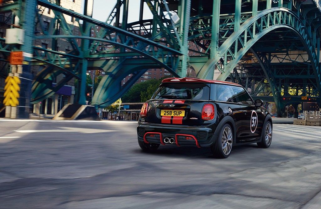 MINI presentará los nuevos accesorios John Cooper Works en el Essen Motor Show 2016