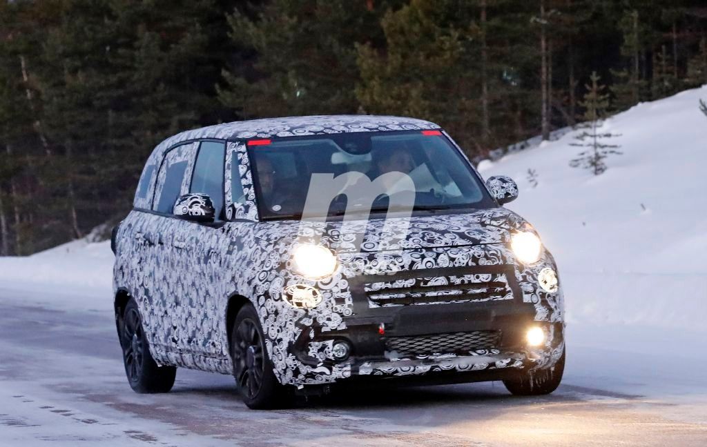 Fiat 500L 2018: el monovolumen urbano italiano se enfrenta al frío y la nieve