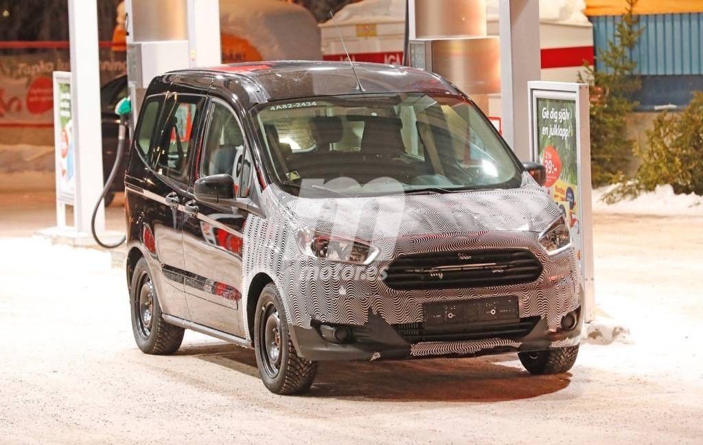 Ford Tourneo Courier 2018: continúa el desarrollo de la próxima puesta a punto