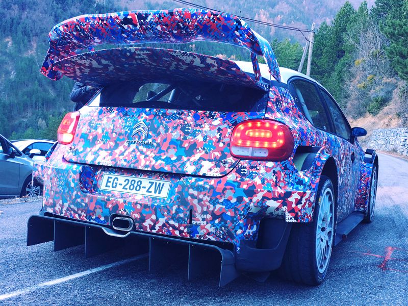 Meeke y Ogier protagonizan los test de Citroën y M-Sport