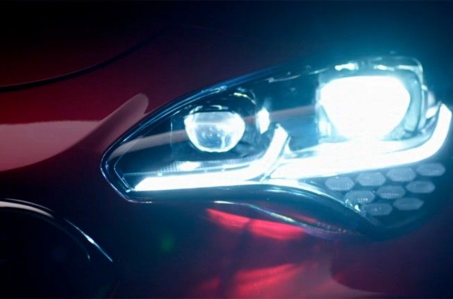 Kia Stinger 2018 - faros