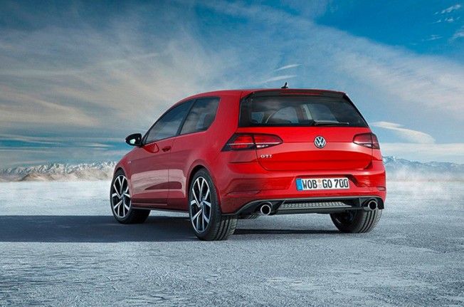 Volkswagen Golf GTI 2017 - posterior