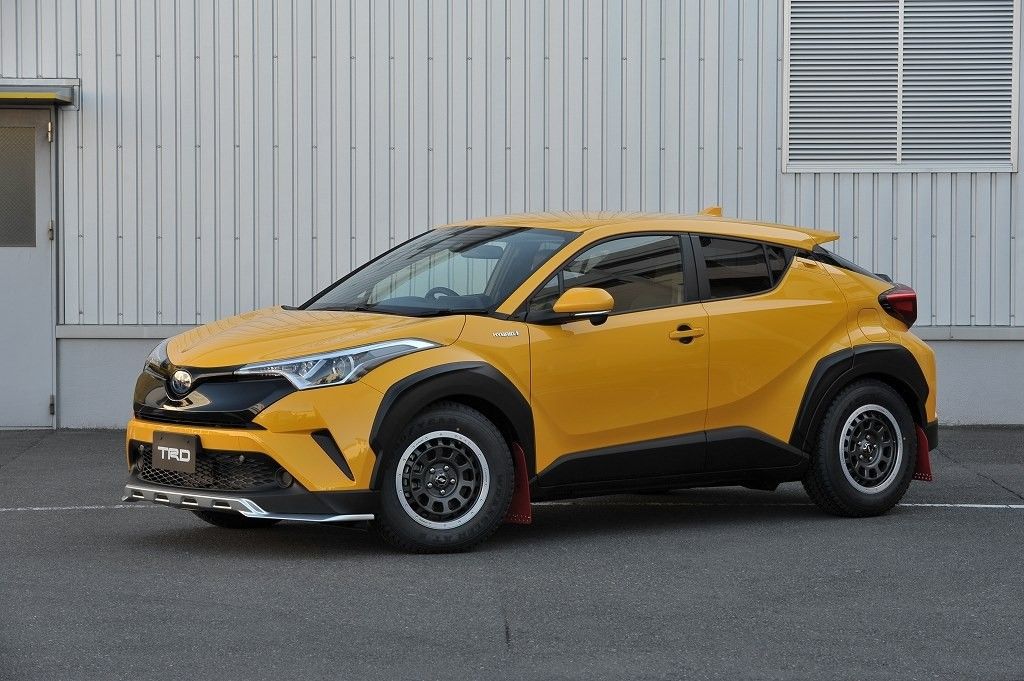 El Toyota C-HR recibe los accesorios TRD: buscando la radicalidad y los extremos