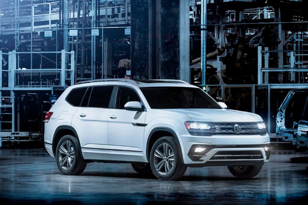 Volkswagen presenta el Atlas R-Line antes de su estreno en Detroit 2017