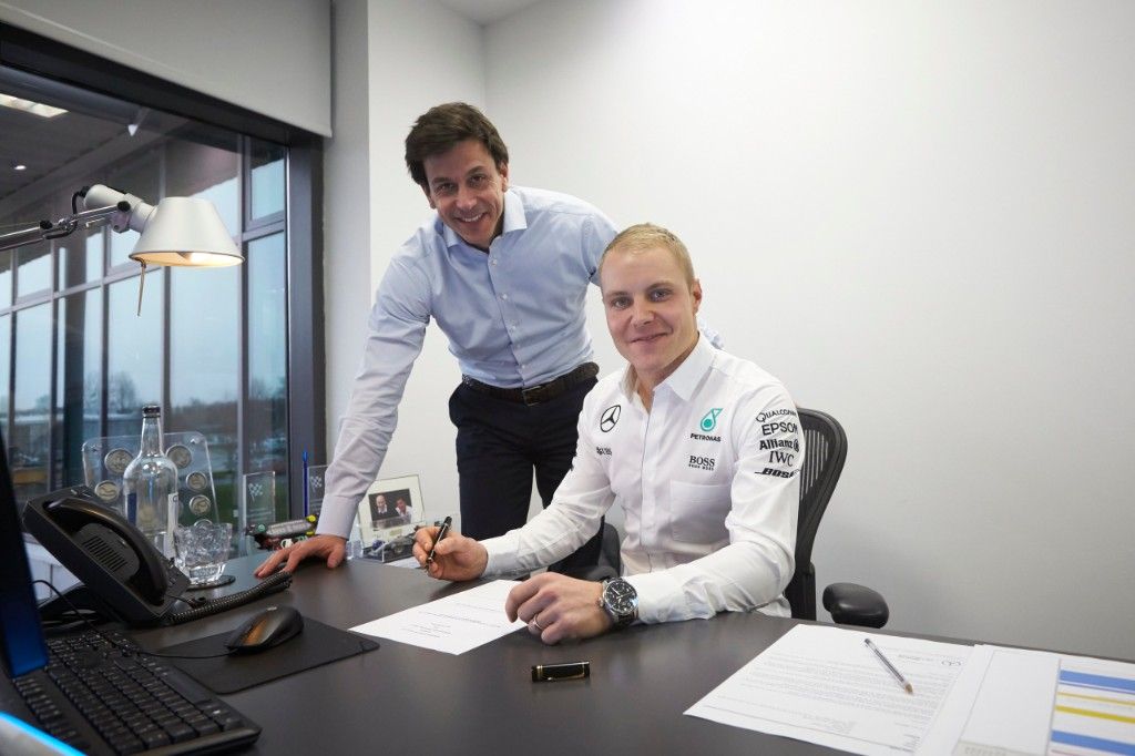 Wolff a Bottas: "Es el momento de subir al siguiente nivel"