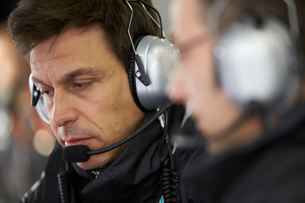 Wolff admite interés en Allison: "La F1 volverá a depender del chasis"