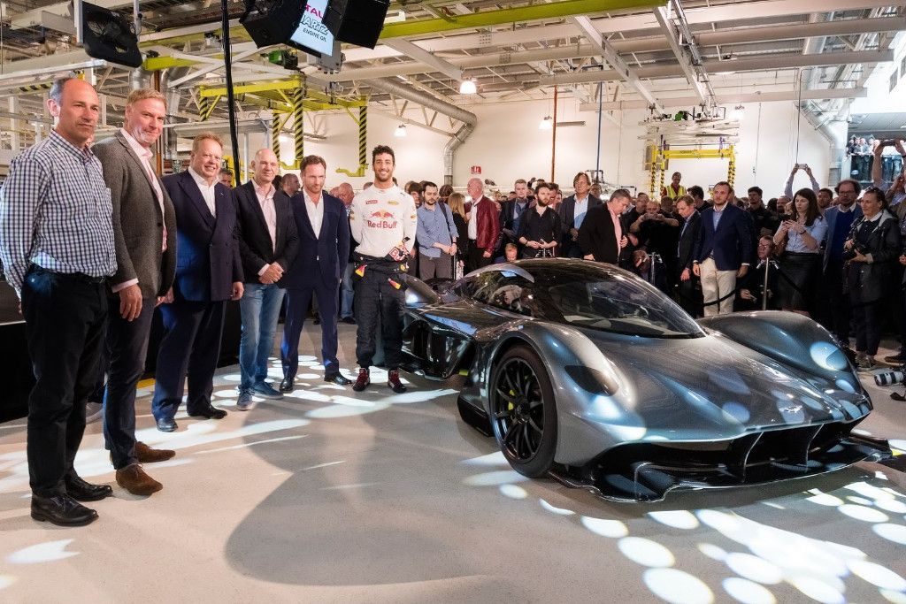 Aston Martin AM-RB001: en vídeo por primera vez en un salón