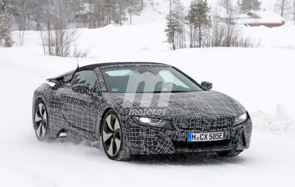 BMW i8 Spyder: rodando ya con el facelift que contará la gama i8