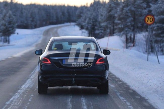 Mercedes Clase C 2018 - foto espía posterior