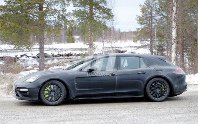 Porsche Panamera Shooting Brake 2017 - foto espía lateral