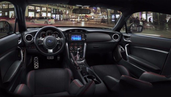 Subaru BRZ 2017 - interior