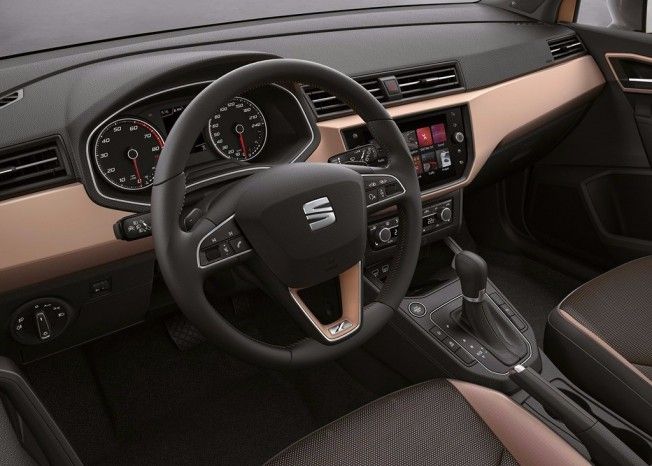 SEAT Ibiza 2017 - interior