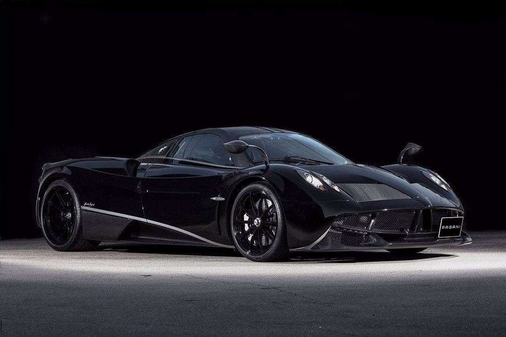 Un Pagani Huayra Tempesta busca nuevo propietario en Japón