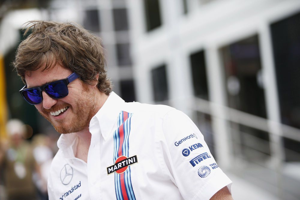 Smedley: "Lo importante es que haya más gente luchando en cabeza"