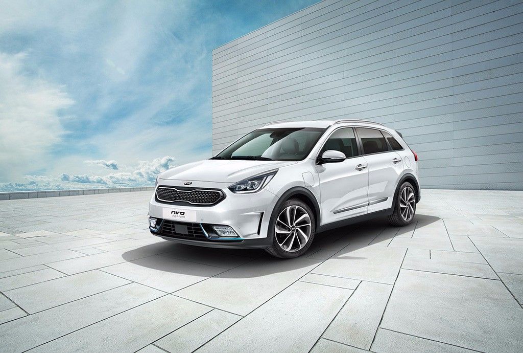 Kia Niro PHEV 2017: se suma a la gama la opción híbrida enchufable