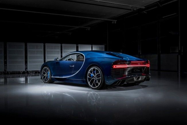 Bugatti Chiron - posterior