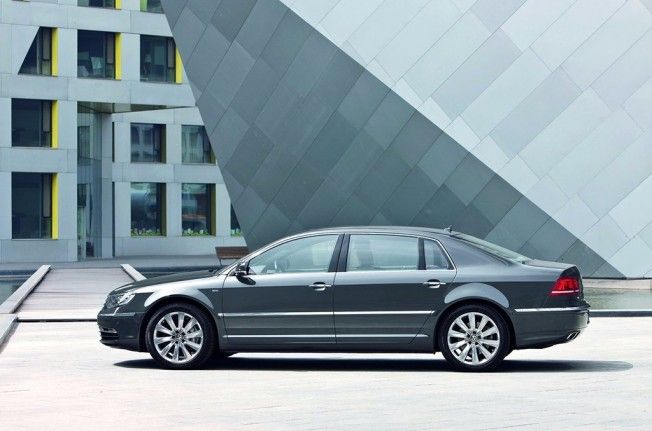 Volkswagen Phaeton - lateral