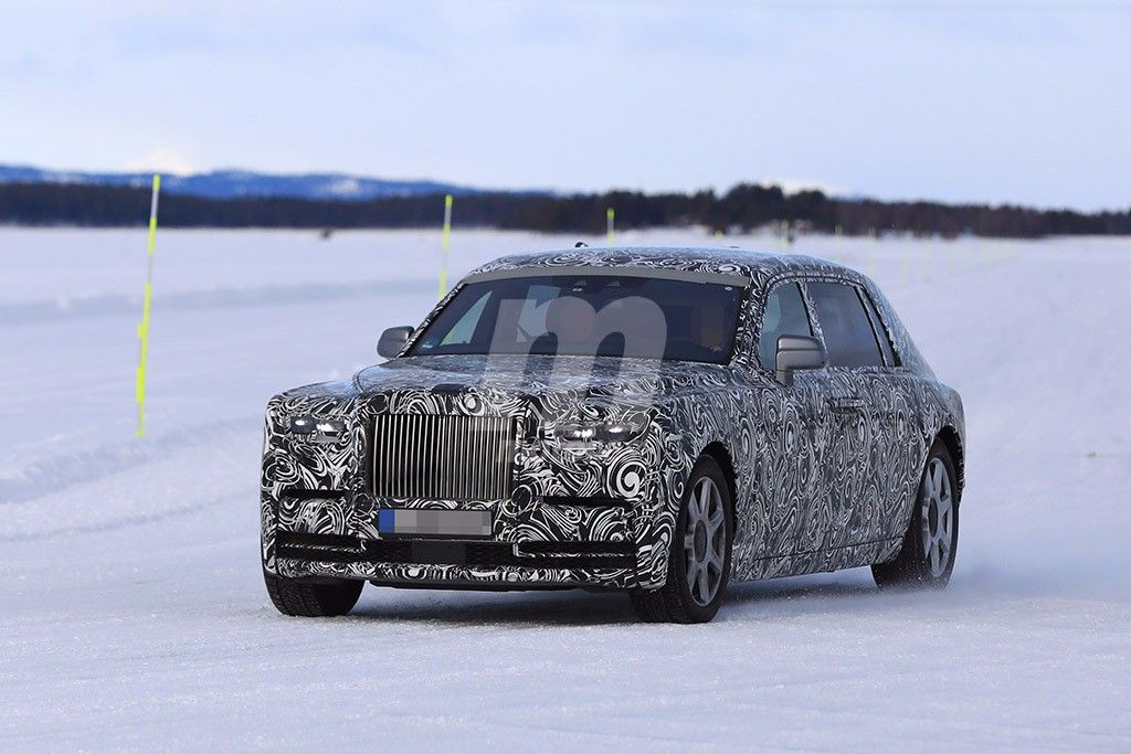 El Rolls-Royce Phantom 2018 aprovecha los últimos días de las pruebas de invierno