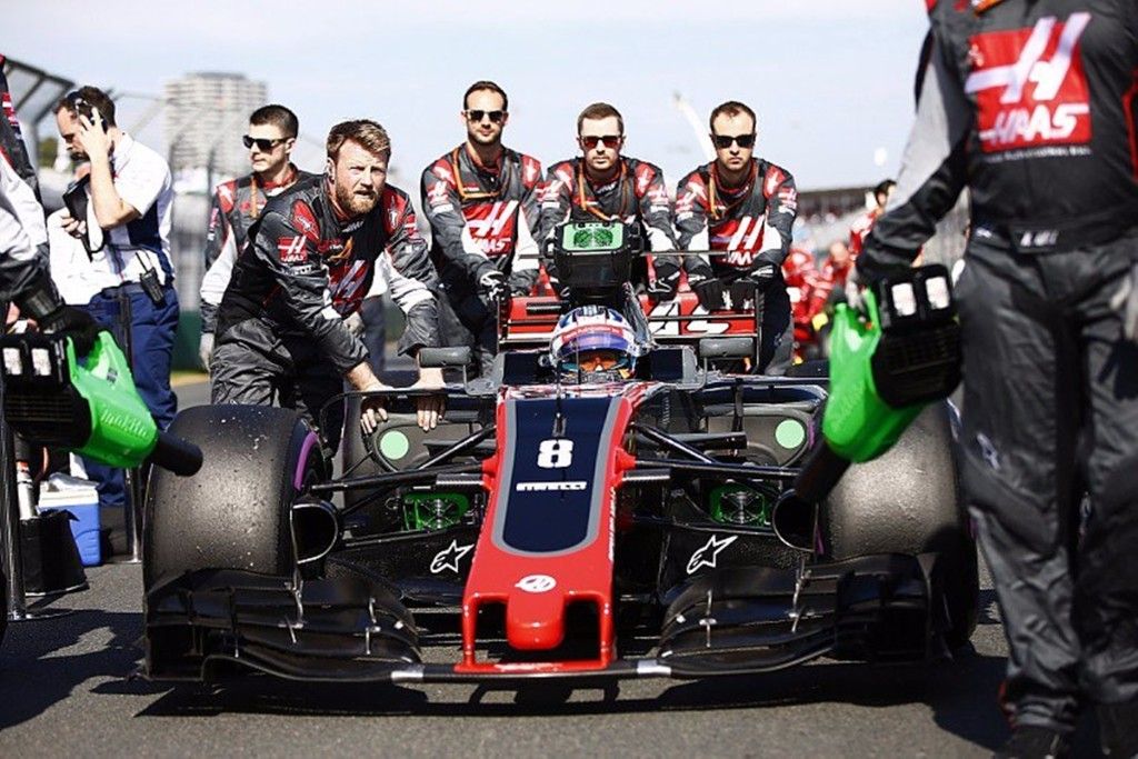 Grosjean: "Lo que necesitamos es suspense, no adelantamientos"