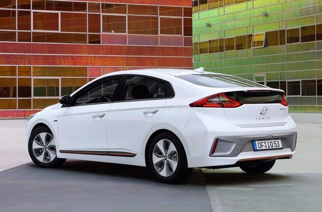 Hyundai IONIQ Electric 2017 - posterior