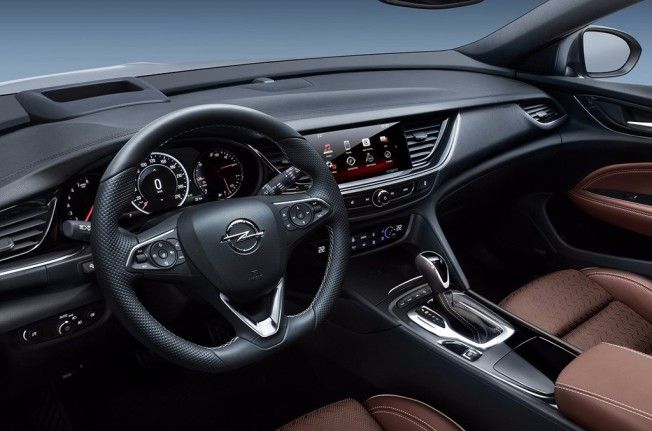 Opel Insignia Sports Tourer 2017 - interior