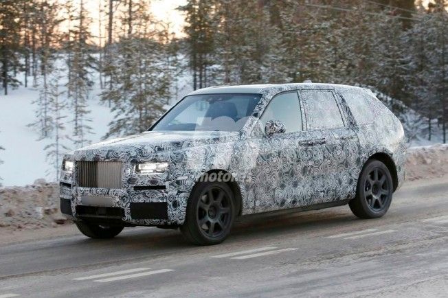 Rolls-Royce Cullinan 2018 - foto espía