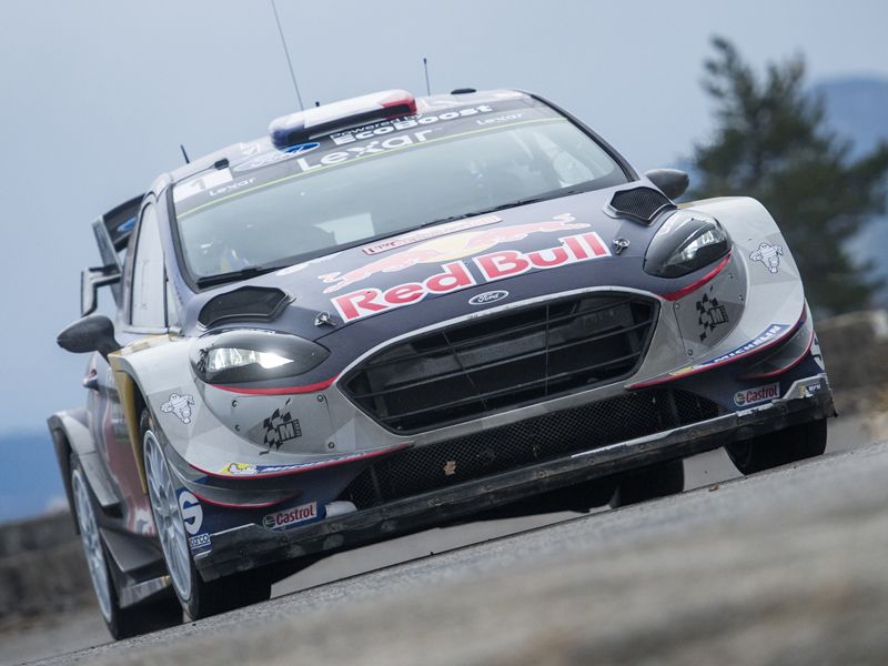 Sébastien Ogier defiende liderato en el Tour de Corse