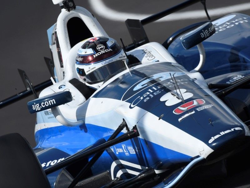 Honda sigue al frente, con Chilton, y rompiendo, con Servià