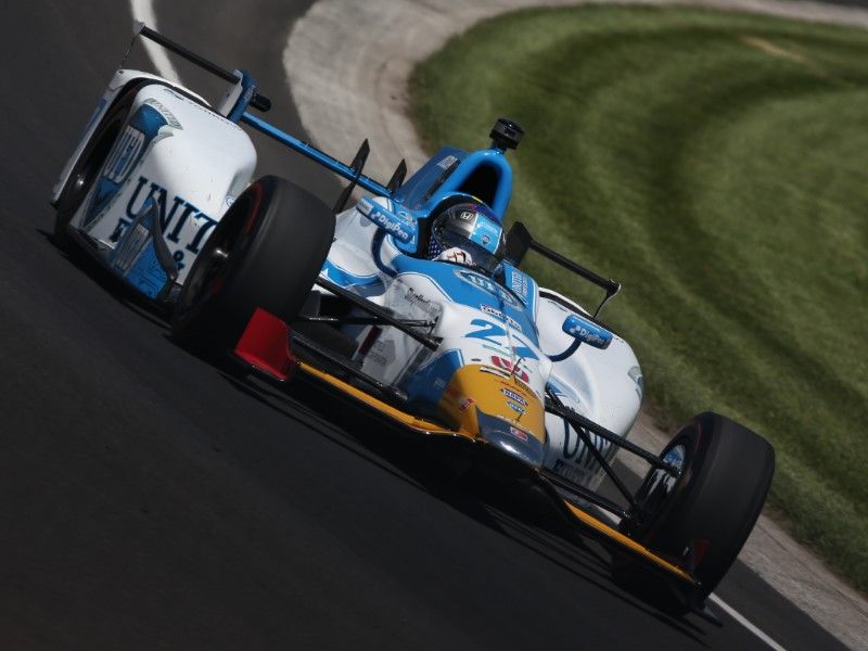 Marco Andretti lidera el primer día de libres; Servià 11º, Alonso 19º