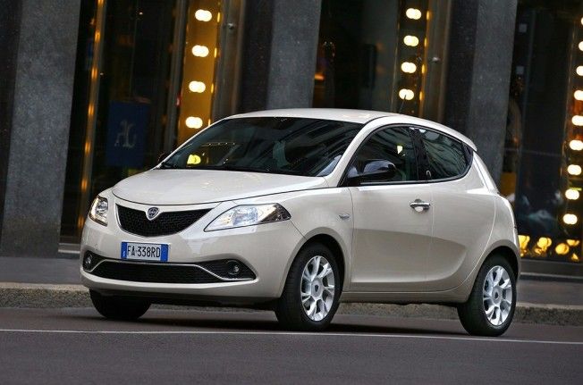 Lancia Ypsilon